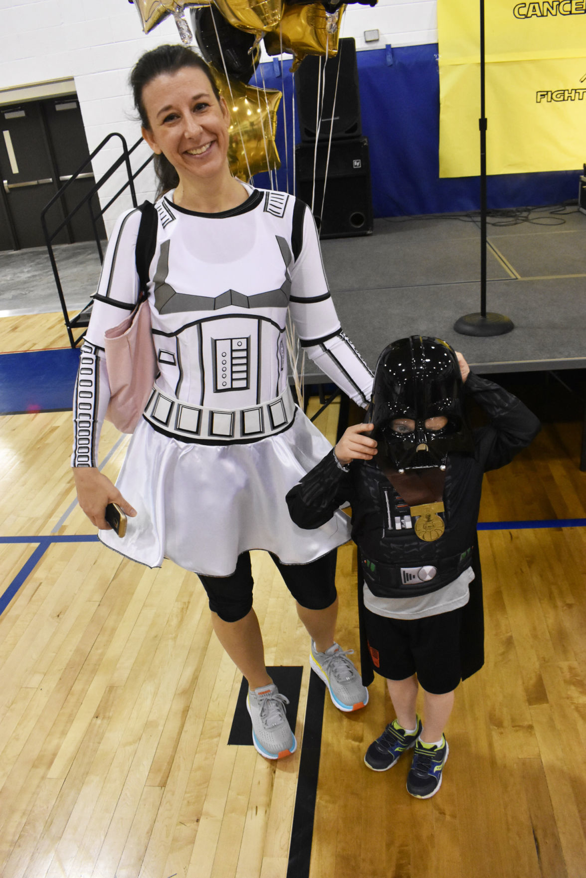 Costume contest